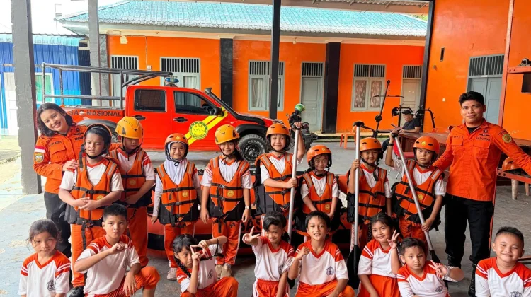 SDN 070975 Gunungsitoli Kunjungi Kantor Basarnas Nias, Belajar Tugas SAR