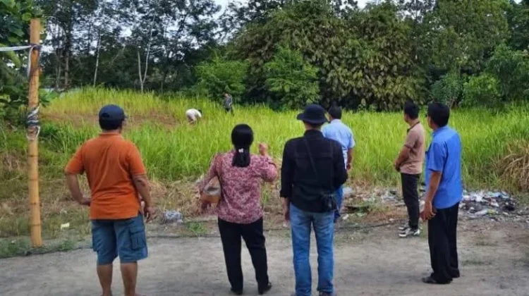 Pengukuran Lahan Hibah untuk Menara Air PDAM di Nias Barat