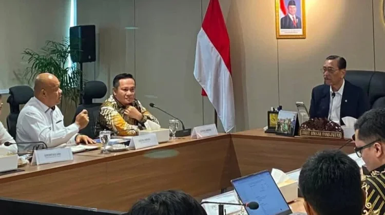 Bupati Nias Utara Bahas Implementasi Metode GASING Bersama Ketua  Dewan Ekonomi
