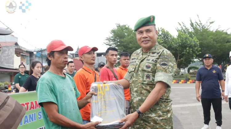 Kolaborasi Hijau: Wawako dan Danantara Bersihkan Pantai