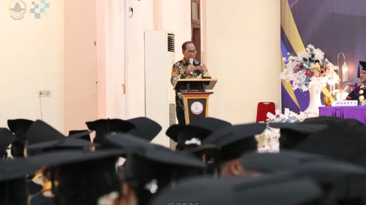Momen Wisuda STT BNKP Sundermann 2026, Wawako Beri Motivasi Lulusan