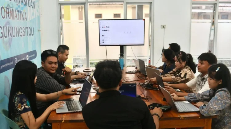 Magang di Diskominfo Gunungsitoli, Mahasiswa Pelajari Persiapan Local Server