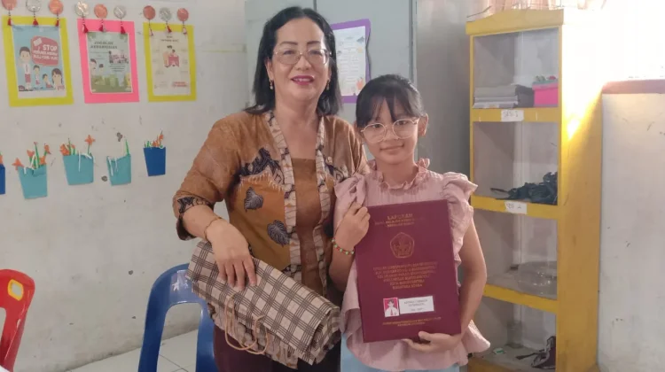 Siswa Terima Rapor, Bersiap Sambut Libur Panjang