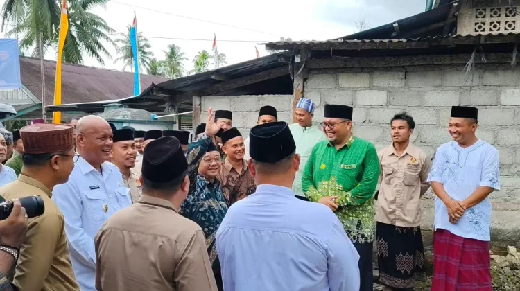 Mendikdasmen RI Jadi Khatib dan Imam Salat Jumat di Masjid Taqwa Idanondawa