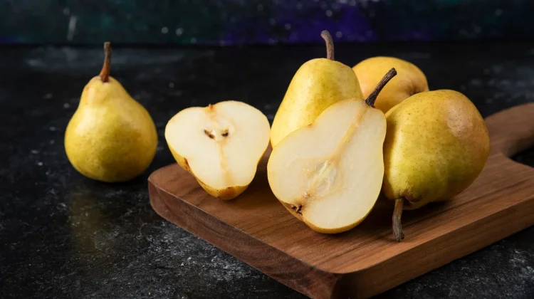 Buah Pir, Cemilan Sehat yang Kaya Serat dan Rendah Kalori