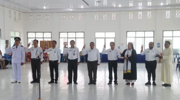 Sekda Nias Utara Lantik 7 Pejabat Administrator dan Pengawas, Perkuat Tata Kelola