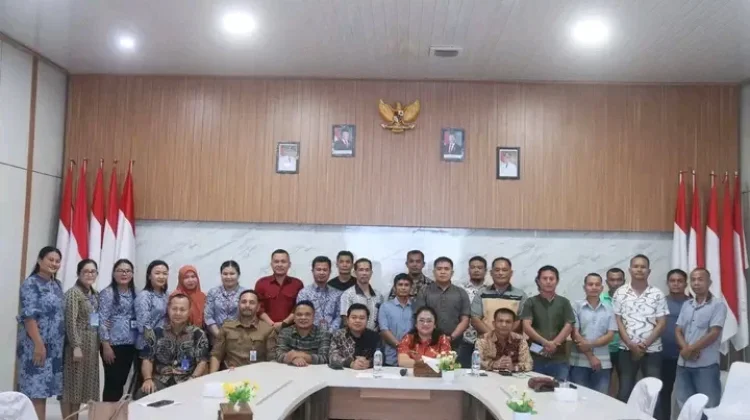 Tingkatkan Partisipasi Pria, Pemkab Nias Utara Evaluasi Kelompok KB Pria