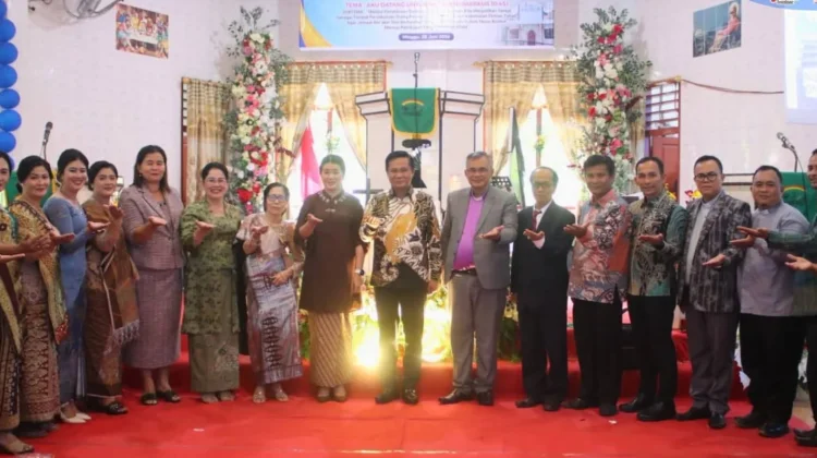 Bupati Eliyunus Ajak Jemaat Gereja ONKP Bethesda Perkuat Persatuan