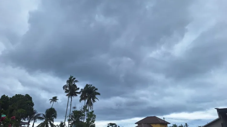 Prakiraan Cuaca Kepulauan Nias 1 Juli 2026