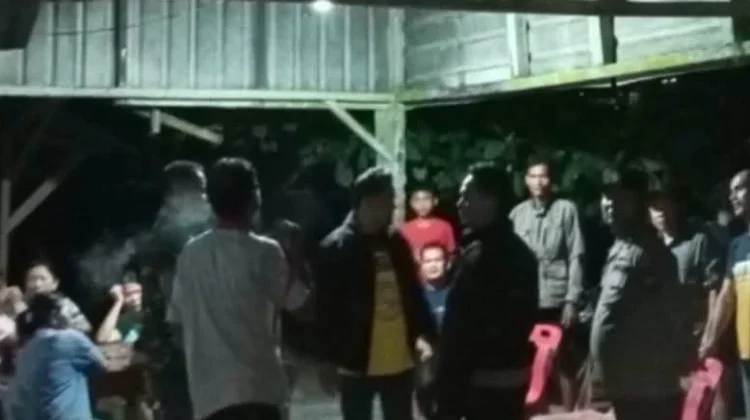 Resahkan Warga, Polsek Idanogawo Gerak Cepat Amankan Seorang Pria Bawa Sajam