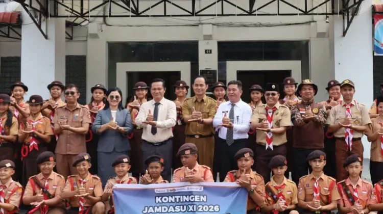 Pemkab Nias Barat Lepas Kontingen Pramuka ke Jamda Sumut