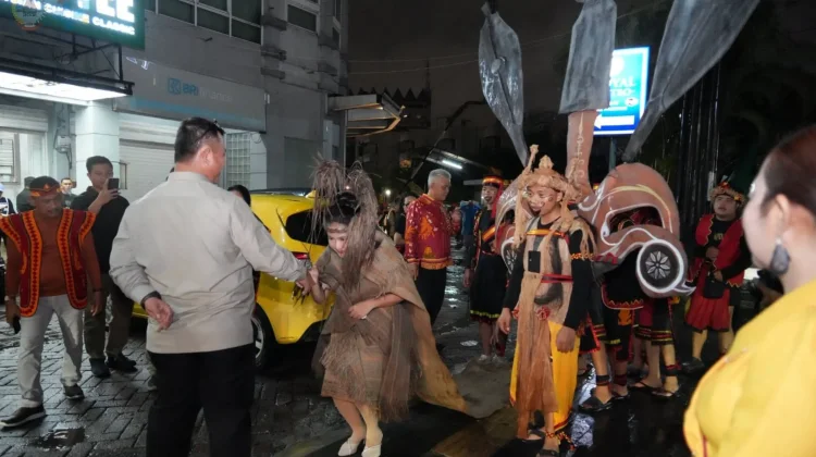 Gunungsitoli Tampil di Karnaval Budaya Rakernas APEKSI 2026