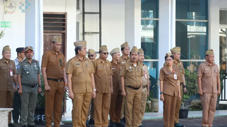 Pimpin Upacara, Sekda Tekankan Kinerja dan Akuntabilitas