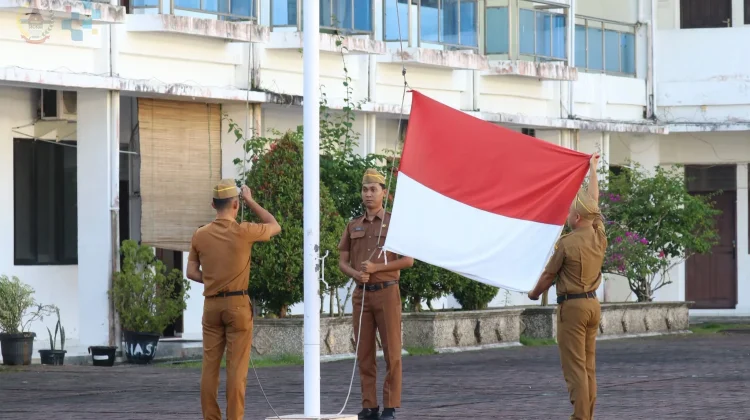 Pimpin Upacara, Sekda Tekankan Kinerja dan Akuntabilitas