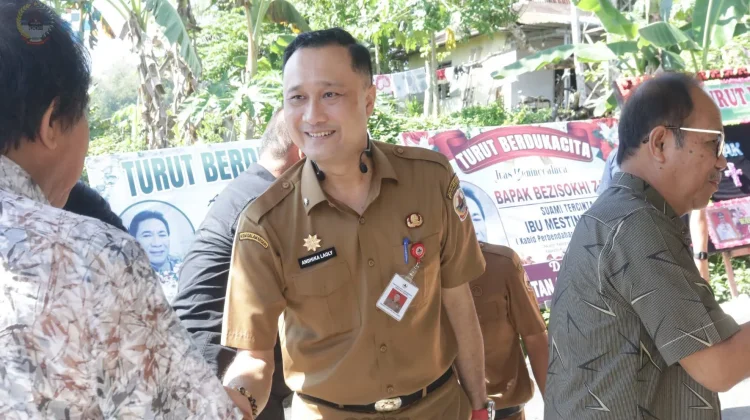 Pemko Gunungsitoli Berikan Penghormatan Terakhir kepada Keluarga ASN