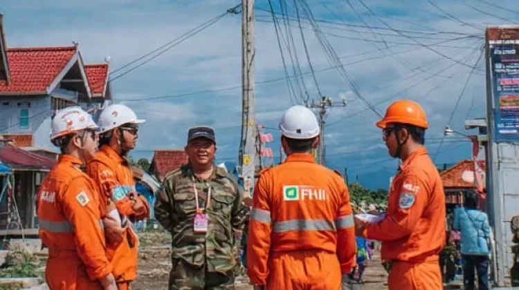 PLN UP3 Nias Imbau Warga Lapor jika Membangun di Bawah Jaringan Listrik