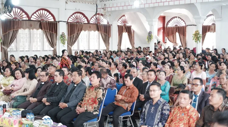 Penahbisan dan Peresmian Rumah Dinas Pendeta BNKP Jemaat Lawelu