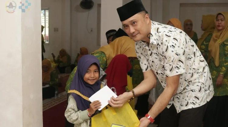 Sekda Gunungsitoli Ajak Perkuat Iman dan Kepedulian di Tahun Baru Islam 1448 H