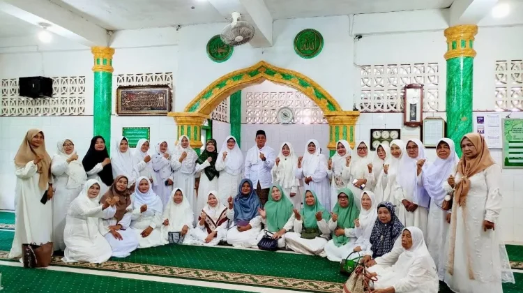Forum Silaturahmi PAI dan Majelis Taklim se-Kecamatan Gunungsitoli Gelar Dzikir