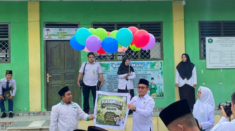 Lepas Balon ke Udara, Kakan Kemenag Gunungsitoli Buka MATAMUDA