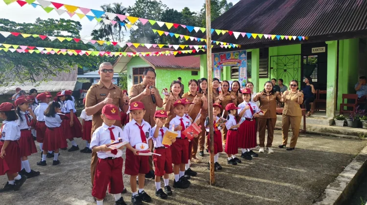 Murid Baru SDN 075046 Lolofitu Dibekali Pembentukan Karakter Siswa