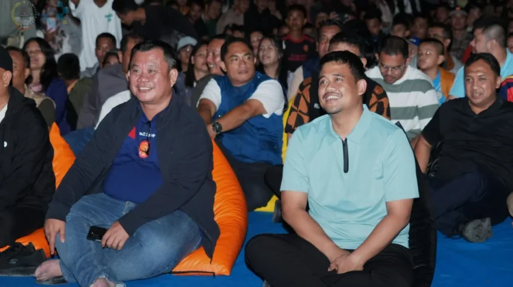 Kebersamaan Warnai Nobar Final Piala Dunia di Gunungsitoli