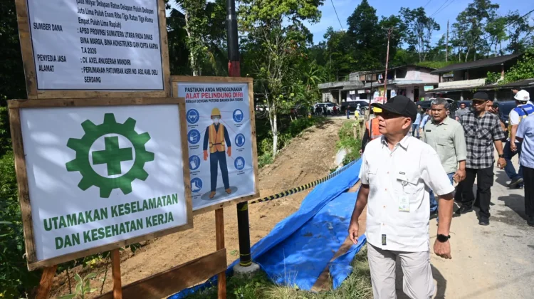 Wagub Surya Pastikan Pembangunan Bronjong Jalan Miga-Lolowua Rampung 3 Bulan