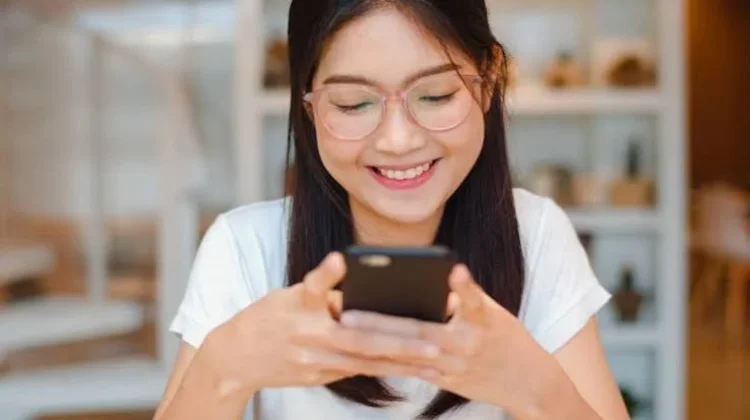Berikut Ciri Orang yang Suka Kirim Chat Panjang, Bukan Ingin Tampak Pintar