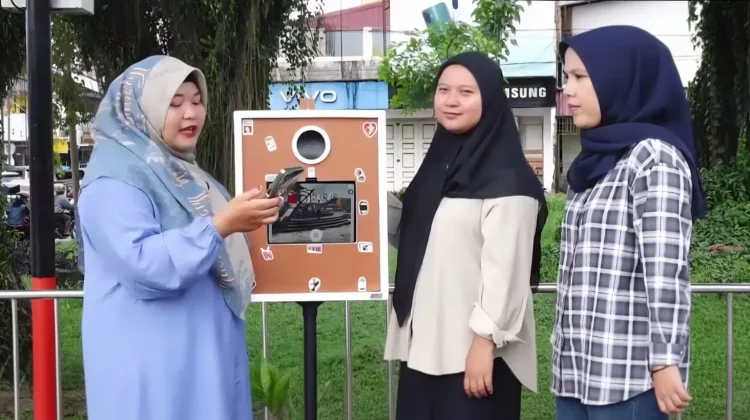 Oke Photo Booth Bisnis Baru di Kota Gunungsitoli