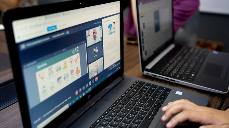 Digitalisasi Layanan Publik Kurangi Risiko Korupsi