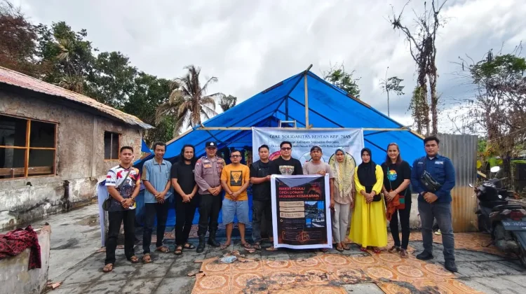 Bentuk Kepedulian Bikers Pulau Nias Kunjungi Korban Kebakaran