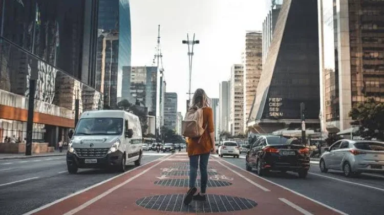 Lima Kebiasaan Buruk Ini Bikin Identitasmu Rawan Dicuri saat Traveling
