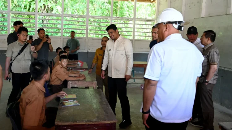 Program Sekolah Gratis SMA/SMK Disambut Gembira Pelajar Nias