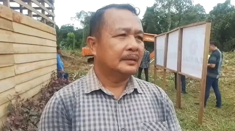 Penghibah Serahkan 800 M² Lahan untuk SMPN 4 Sitoluori, Siswa Minta Fasilitas Lengka