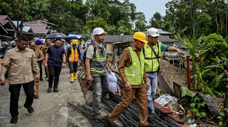 Wagub Sumut Surya "Berkantor" di Nias, Pantau Infrastruktur dan UHC