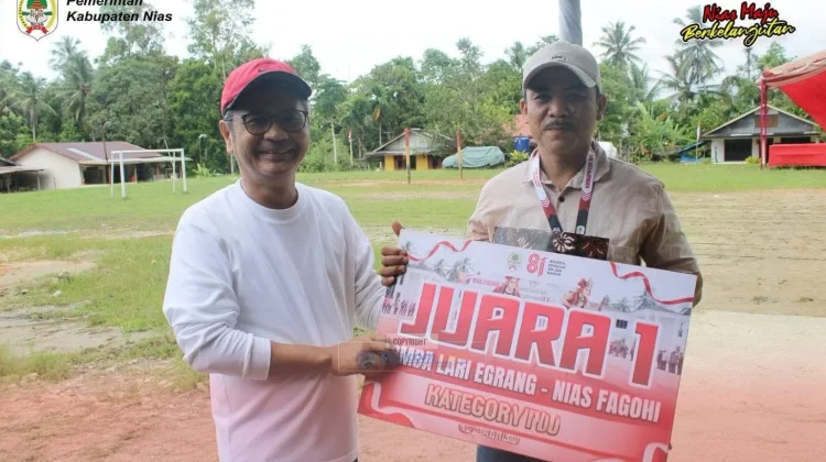 Seru! Lomba Egrang di Kabupaten Nias Sambut HUT Kemerdekaan