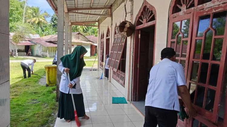 GEBER MAS di Helera, KUA Dorong Wujudkan Masjid Bersih dan Nyaman