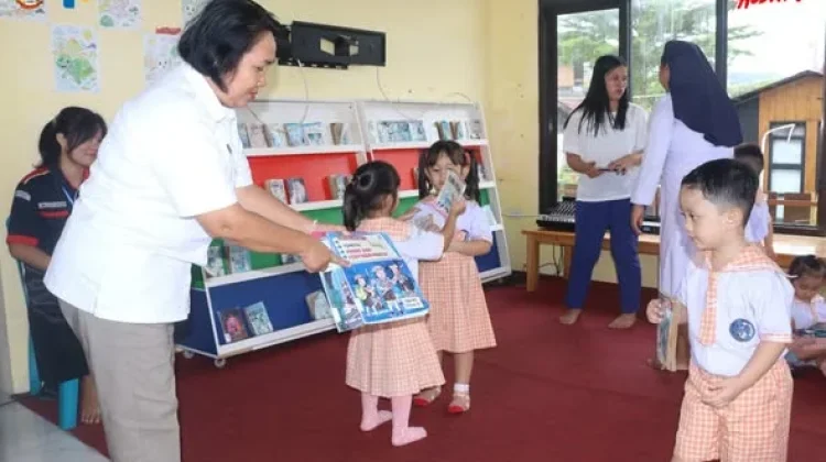 Dari Buku, Tumbuh Generasi Literat Gunungsitoli