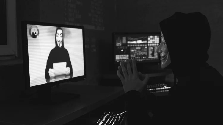 Hacker Tidak Selalu Identik dengan Kejahatan Digital