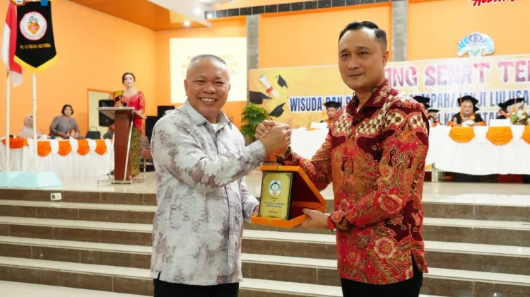 Wisuda 78 Bidan Muda, Pemko Dorong SDM Kesehatan Unggul