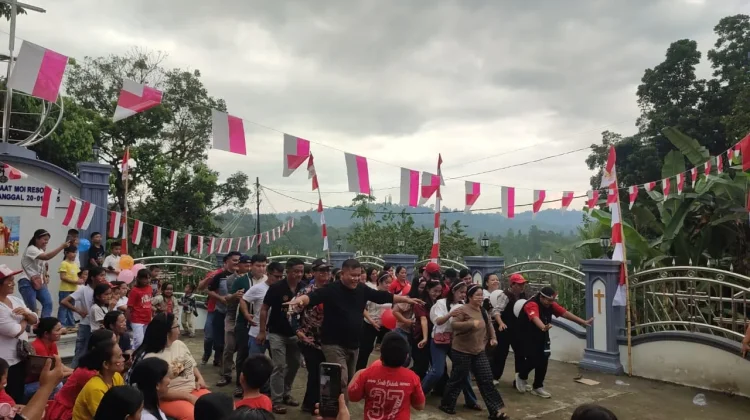 Semarak HUT RI Ke-81 Komisi Perempuan BNKP Jemaat Moi
