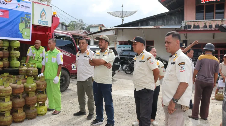 Pemko Gunungsitoli Kembali Hadirkan 560 Tabung LPG 3 Kg