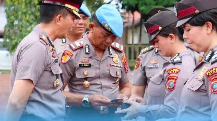 Gaktibplin Khusus Polwan Wakapolres Polres Nias Tekankan Disiplin dan Keteladan