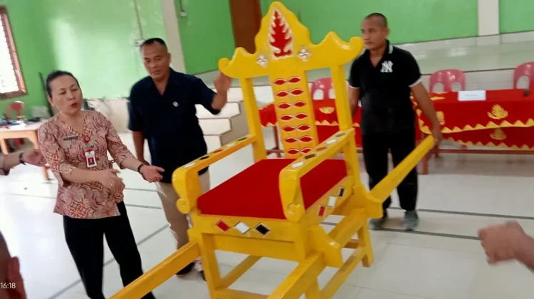 Produksi Kerajinan Kursi Bene'o Peluang Okonomi Bagi Pelaku UMKM