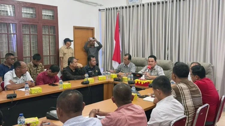 Pj. Sekda Nias Selatan Pimpin Rakor Camat, Tekankan Penguatan Koordinasi