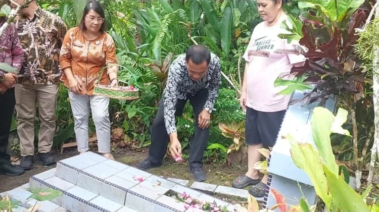 Sambut HBR ke-81, RRI Gunungsitoli Gelar Ziarah dan Anjangsana