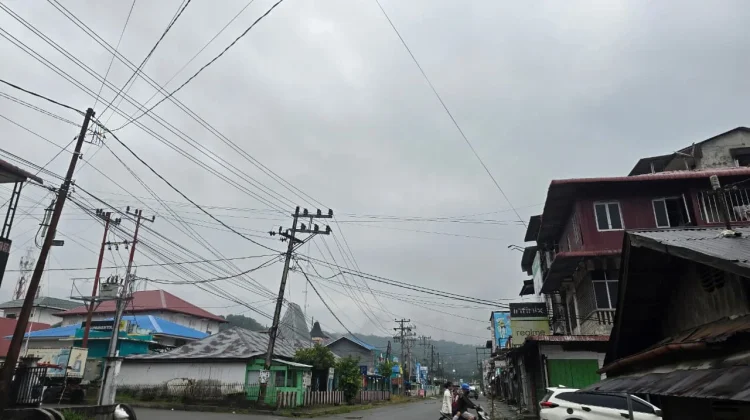 Sepanjang Hari Ini Kepulauan Nias Diprediksi Berpotensi Hujan Ringan