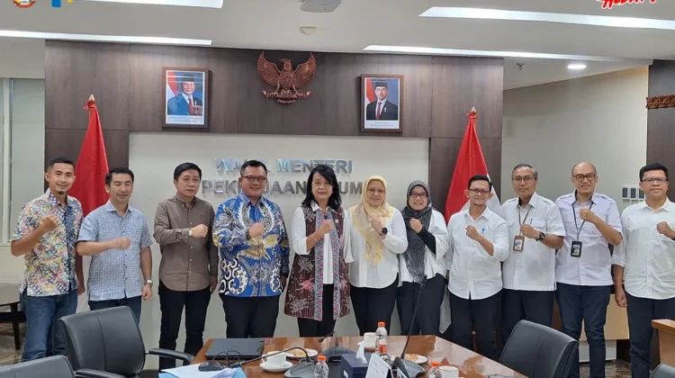 Wali Kota Gunungsitoli Bahas Infrastruktur Strategis dengan Wamen PU