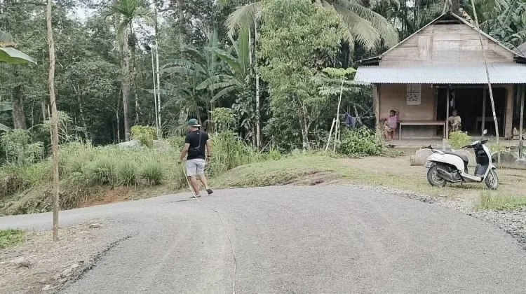 Akses Jalan Sitoluewali-Botonaai Siap Dilalui dengan Nyaman