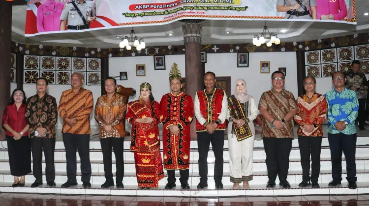 Pisah Sambut Kapolres Nias Berlangsung Penuh Kekeluargaan